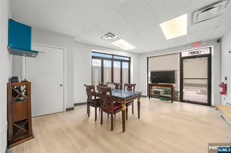 40 Broad Avenue Palisades Park NJ 07650