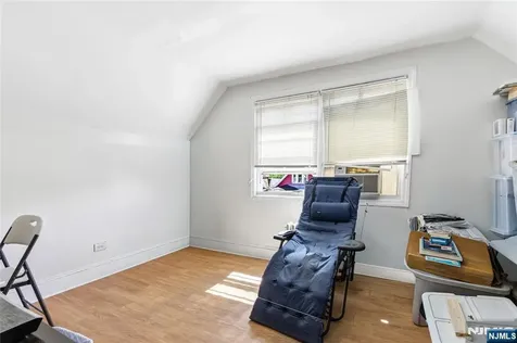 144-146 Pearsall Jersey City NJ 07305