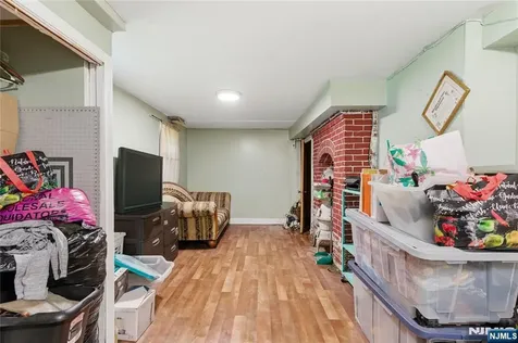 144-146 Pearsall Jersey City NJ 07305