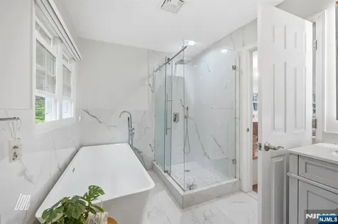 56 Northwood Avenue Demarest NJ 07627