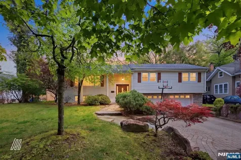 56 Northwood Avenue Demarest NJ 07627