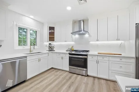 56 Northwood Avenue Demarest NJ 07627