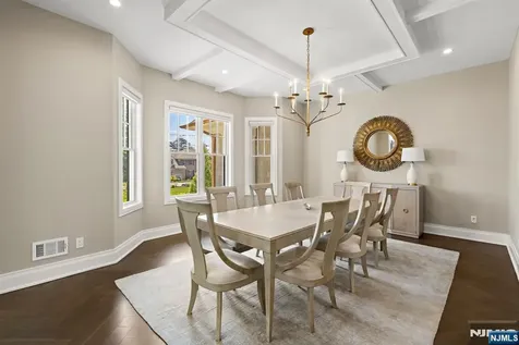 396 Knollwood Road Ridgewood NJ 07450