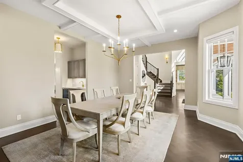 396 Knollwood Road Ridgewood NJ 07450