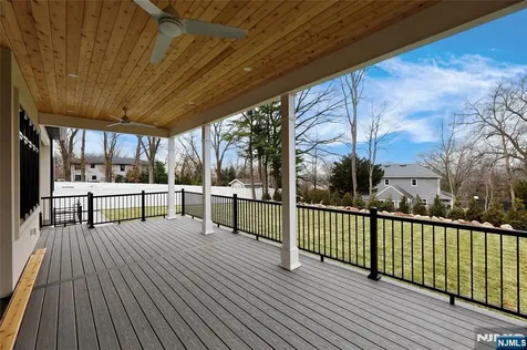 311 Farview Avenue Paramus NJ 07652