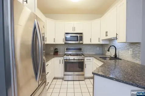 8409 Brittany Drive Wayne NJ 07470