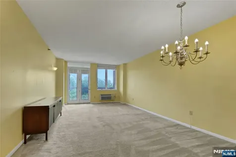 10 Smith Manor Boulevard West Orange NJ 07052