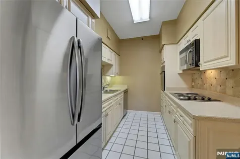 10 Smith Manor Boulevard West Orange NJ 07052