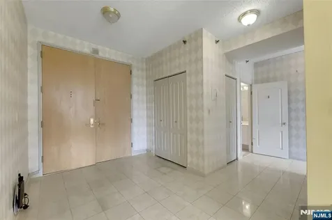 10 Smith Manor Boulevard West Orange NJ 07052