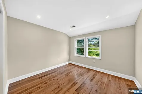 189 Woodland Avenue Westwood NJ 07675