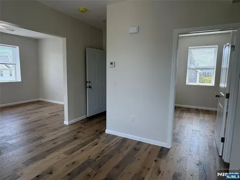 49 Summit Avenue Lyndhurst NJ 07071