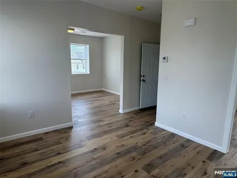 49 Summit Avenue Lyndhurst NJ 07071