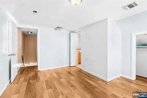 311 Paxton Street Paterson NJ 07503