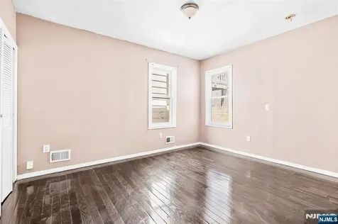 311 Paxton Street Paterson NJ 07503