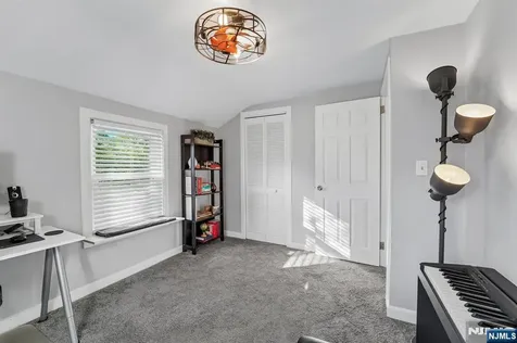 230 Lafayette Place Englewood NJ 07631