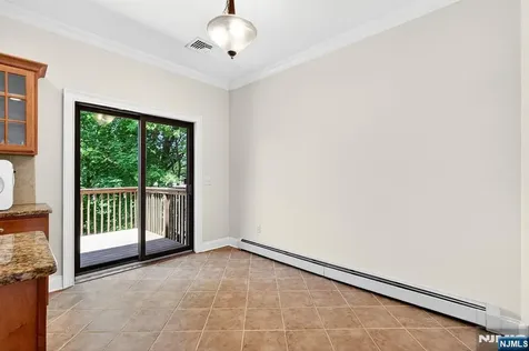 445 7th Street Palisades Park NJ 07650