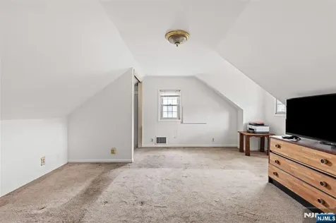 8 Huntting Drive Dumont NJ 07628