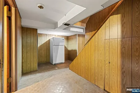 8 Huntting Drive Dumont NJ 07628