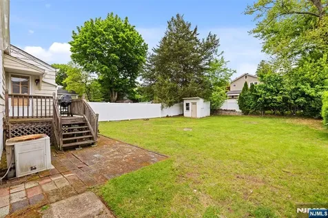 8 Huntting Drive Dumont NJ 07628
