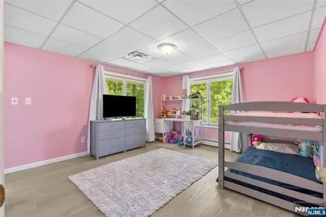 23 Sterling Street Franklin NJ 07416