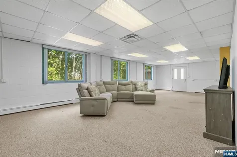 23 Sterling Street Franklin NJ 07416