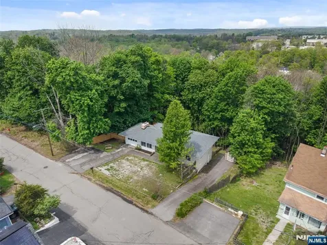 23 Sterling Street Franklin NJ 07416