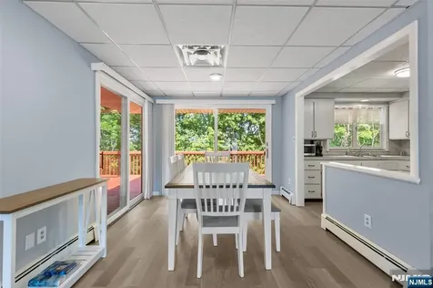 23 Sterling Street Franklin NJ 07416