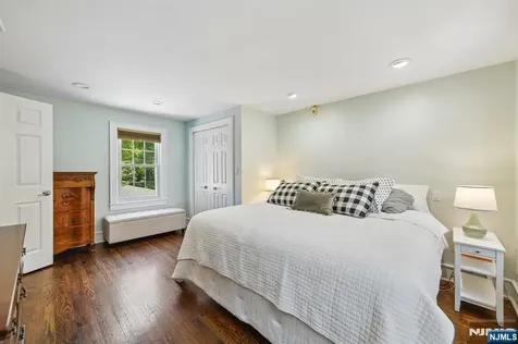 42 Hillside Avenue Upper Saddle River NJ 07458