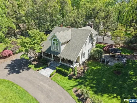 42 Hillside Avenue Upper Saddle River NJ 07458