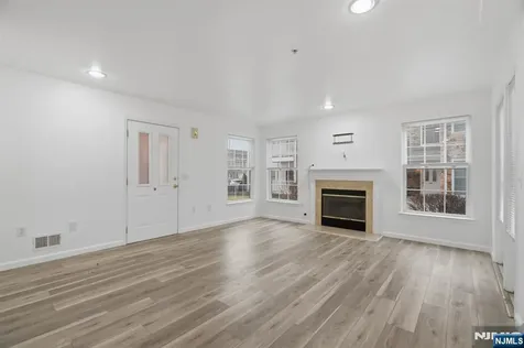 116 Chariot Court Piscataway NJ 08854