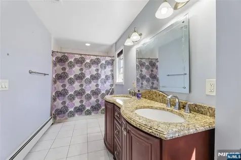1 Veprek Lane South Hackensack NJ 07606