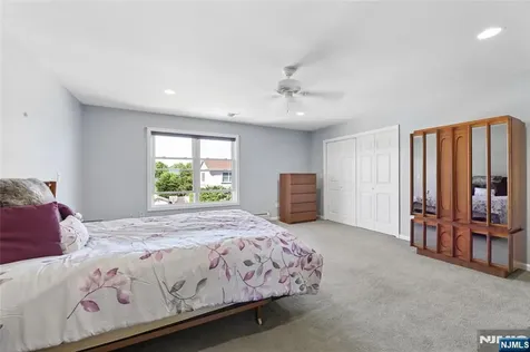 1 Veprek Lane South Hackensack NJ 07606