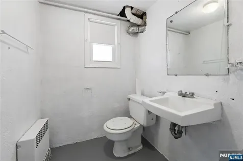 1 Veprek Lane South Hackensack NJ 07606