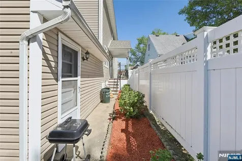 1 Veprek Lane South Hackensack NJ 07606