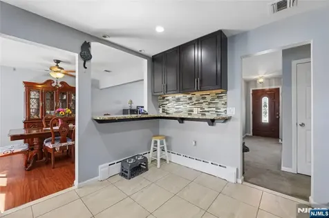 1 Veprek Lane South Hackensack NJ 07606