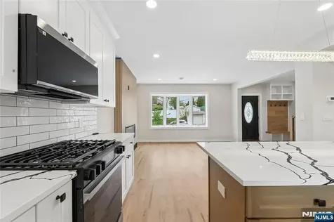 100 Prospect Terrace East Rutherford NJ 07073