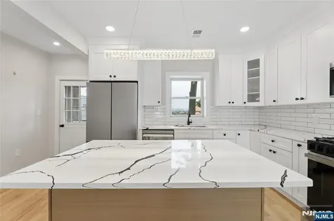 100 Prospect Terrace East Rutherford NJ 07073