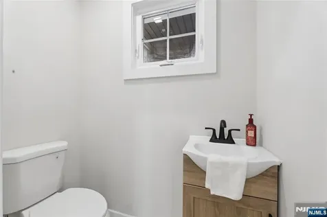100 Prospect Terrace East Rutherford NJ 07073