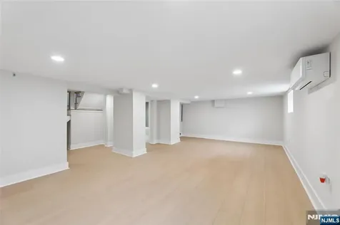 100 Prospect Terrace East Rutherford NJ 07073
