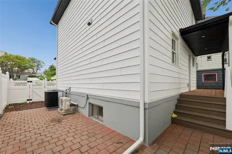 100 Prospect Terrace East Rutherford NJ 07073