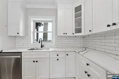 100 Prospect Terrace East Rutherford NJ 07073