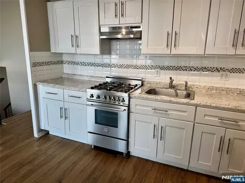 4 Horizon Road Fort Lee NJ 07024