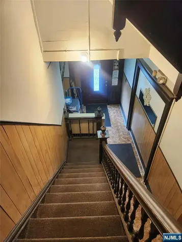 324 Clifton Avenue Newark NJ 07104