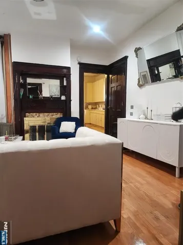 324 Clifton Avenue Newark NJ 07104