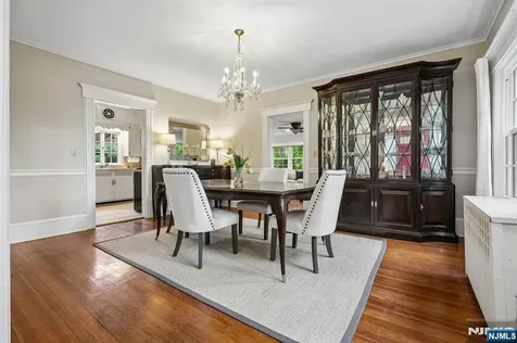 82 Arlington Avenue Caldwell NJ 07006