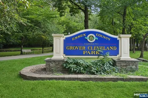 82 Arlington Avenue Caldwell NJ 07006