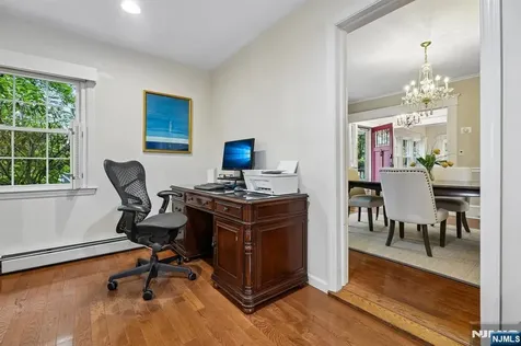 82 Arlington Avenue Caldwell NJ 07006
