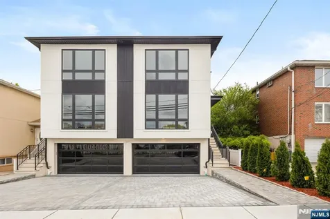 332 12th Street Palisades Park NJ 07650