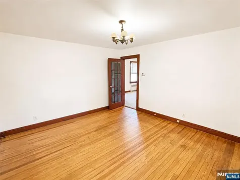 345 4th Street Saddle Brook NJ 07663
