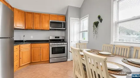 108 Ottawa Hasbrouck Heights NJ 07604